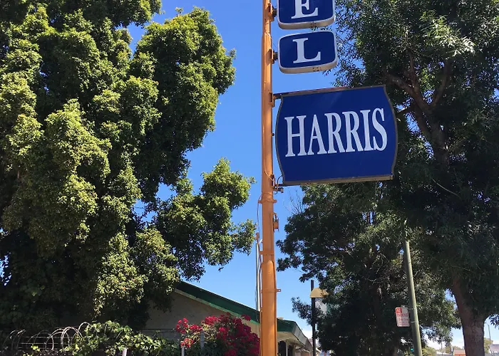 Harris Motel